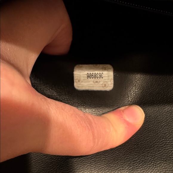 A hard to find Chanel black bag🦄🦄🦄 - Picture 11 of 11